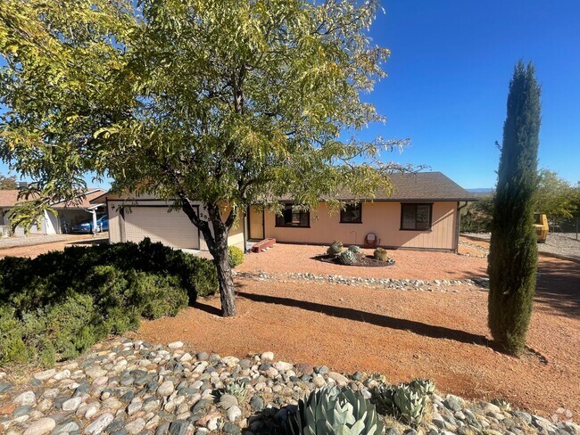 Building Photo - 3 Bedroom 2 Bath home contact Property Pro...