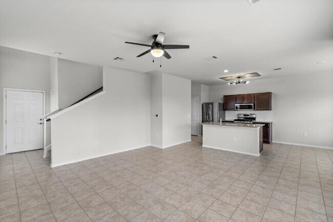 Photo - 10116 Gertrudis Lp