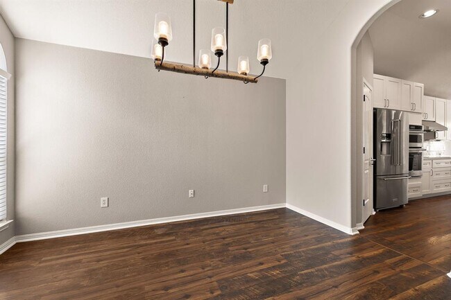 1003 Herrera Ct