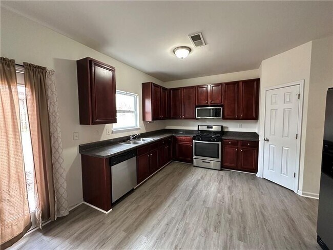 Photo - 1335 Rocky Shoals Ln