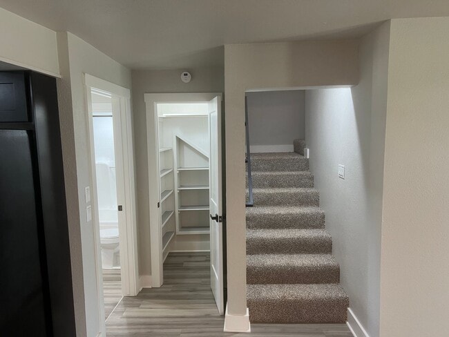 Photo - 2162 Airport Rd Unit B