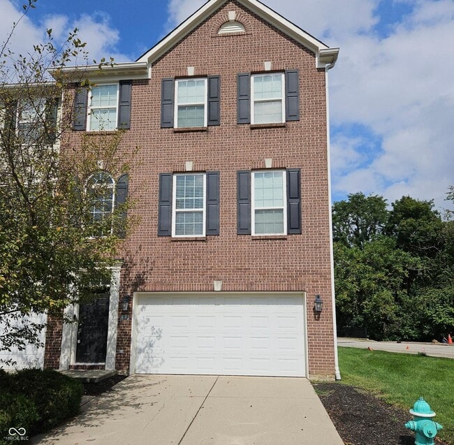 Building Photo - 9062 Sparta Dr