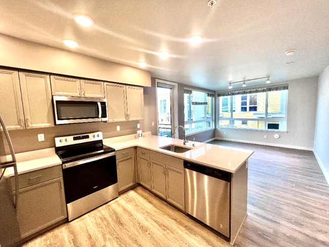 Photo - 2330 Yakima Ct Unidad E204