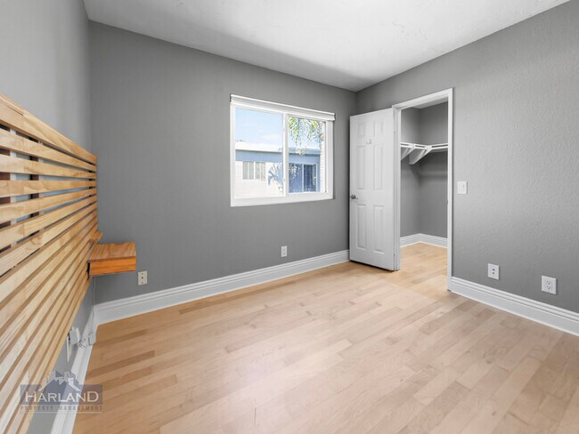 Photo - 4033 Louisiana St