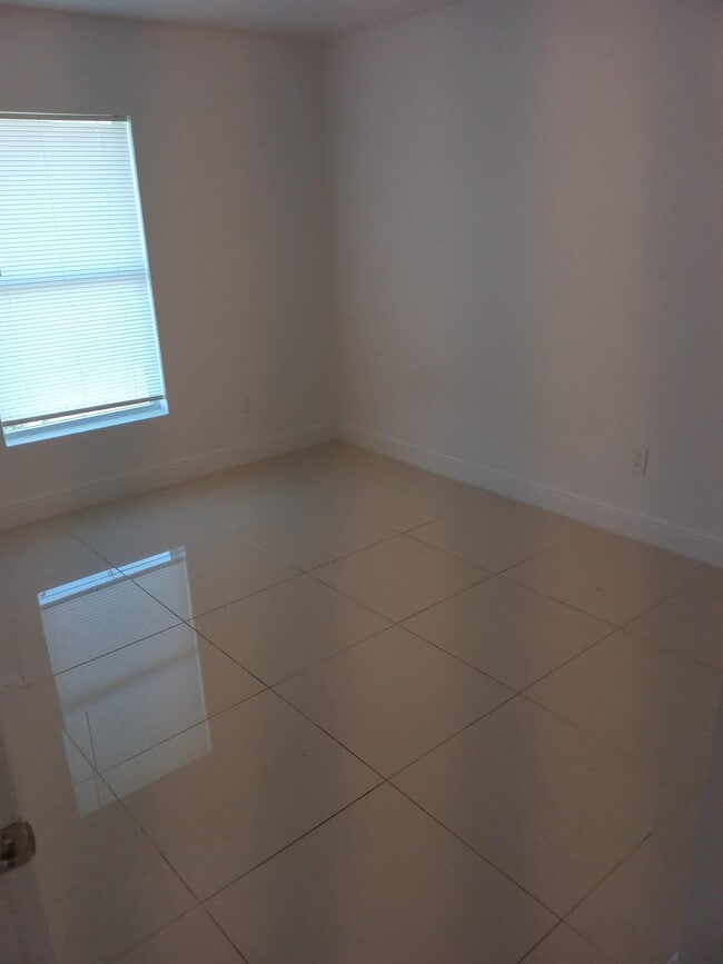 Photo - 9007 Meadow Cir