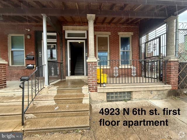 Building Photo - 4923 N 6th St Rental