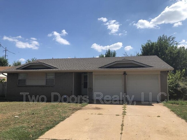 Building Photo - 4220 SE 49th St