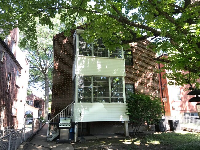Photo - 6266 Loran Avenue Unidad 6266 Loran Ave ( A)
