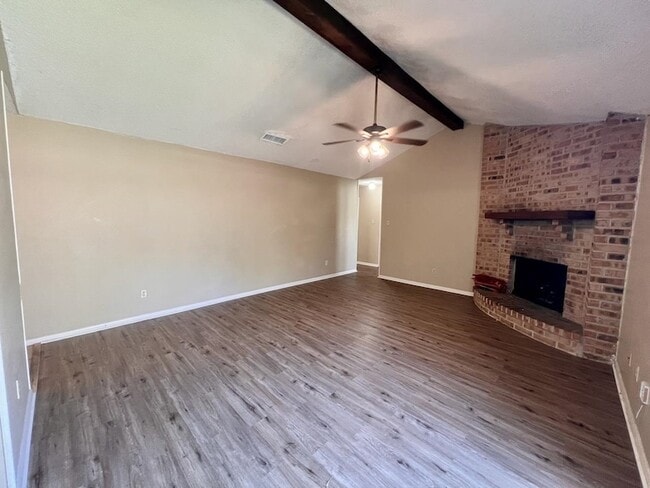 Photo - 1650 Shirley Cir
