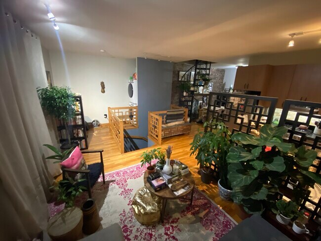 Photo - 59 Montgomery Ave Unit 3