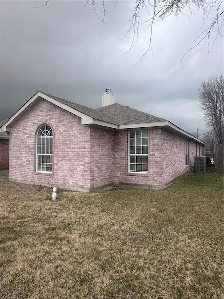 Photo - 1315 E Brown St