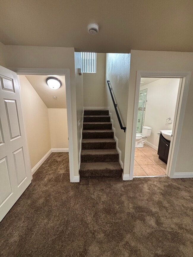 Photo - 206 W 105th St