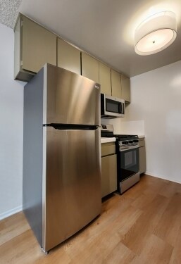 Photo - 10138 Palms Blvd