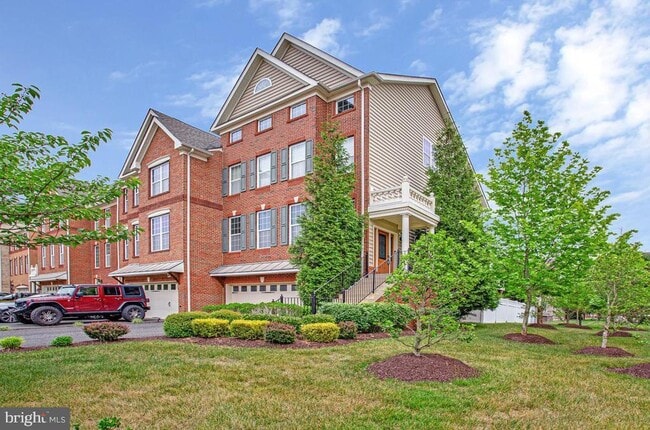 Building Photo - 4512 Grazing Way