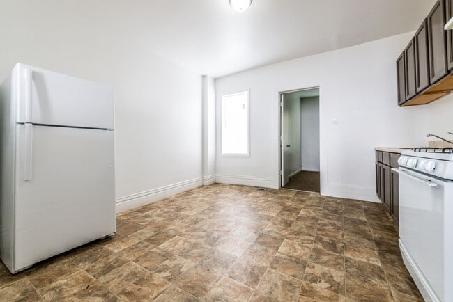 41 E 156th