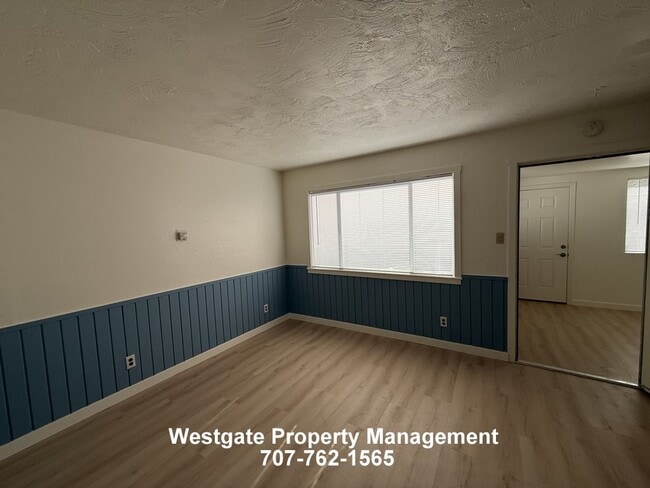 Photo - 360 E School St Unit Cottage