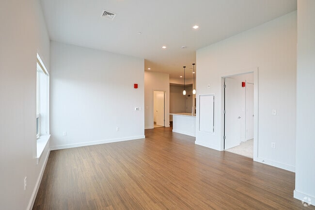 2BR, 1BA - 940SF - Living Room