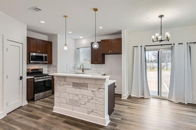 Photo - 6820 Blue Dawn Trail Unit 104