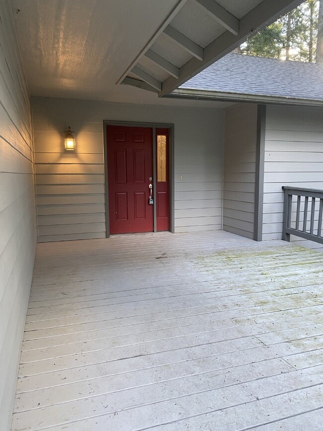 Photo - Spacious 4-Bedroom, 2.5 Bath in Quiet Sudd...