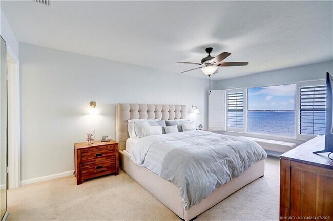 Building Photo - 20 NE Plantation Rd Unit 307 Rental
