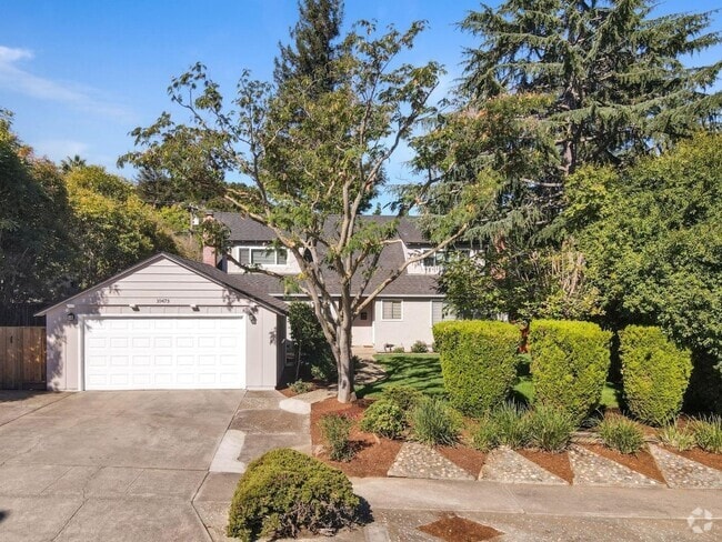 Building Photo - 10473 Lockwood Dr Unit B Rental