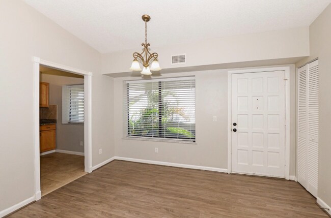 Photo - 800 NW Fork Rd Unit 7-10