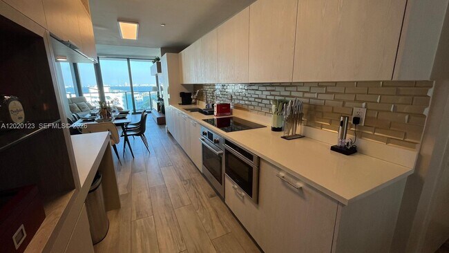 Photo - 501 NE 31st St Unit 1201