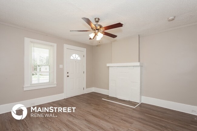 Photo - 2208 Camp Greene St Casa