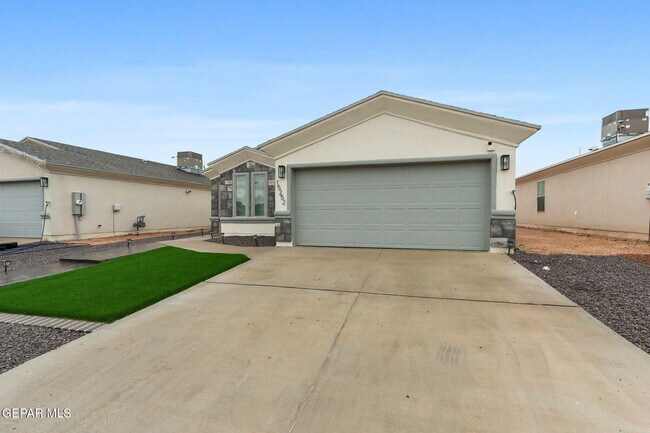 Photo - 15252 Apex Ct