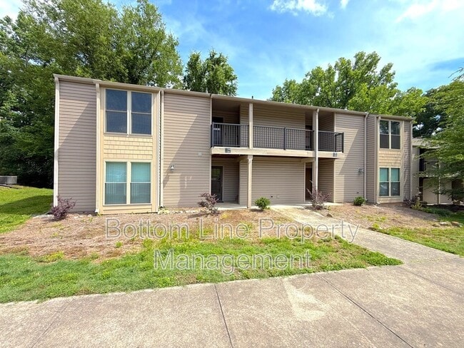 Building Photo - 11049 Cedar View Rd.