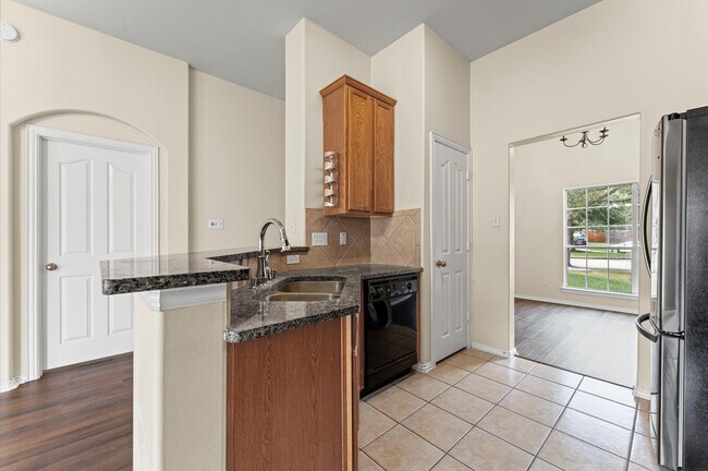 Photo - 32510 Rosella Ln