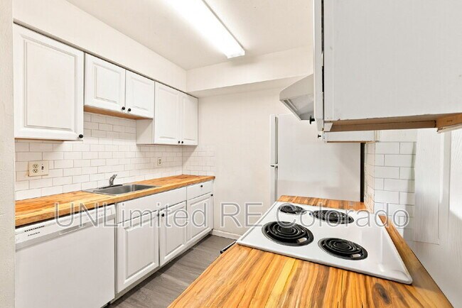 5995 W Hampden Ave Unit C2