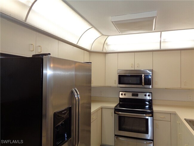 Building Photo - 264 Perignon Pl Unit 11-3