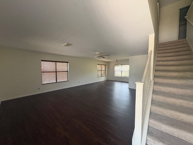 Photo - Spacious 4 Bedroom Home in Live Oak