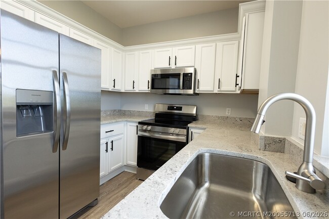 Photo - 101 SE Ocean Blvd Unit UN305