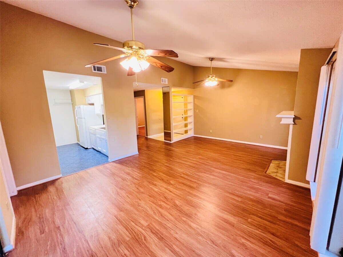 Photo - 12755 Mill Ridge Dr Unit 311