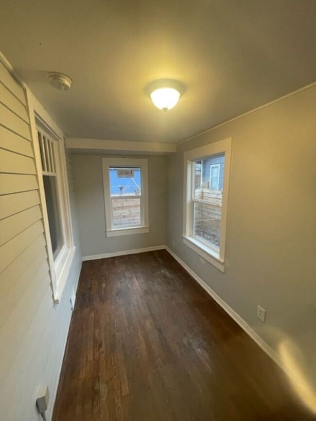 Photo - Adorable West Side Bungalow