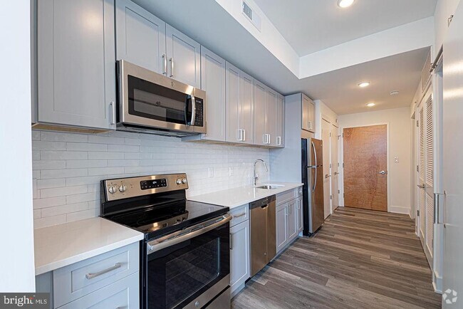 Building Photo - 1245 Ridge Ave Unit 405 Rental