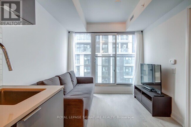 Photo - 181 Dundas St E Unit 3115