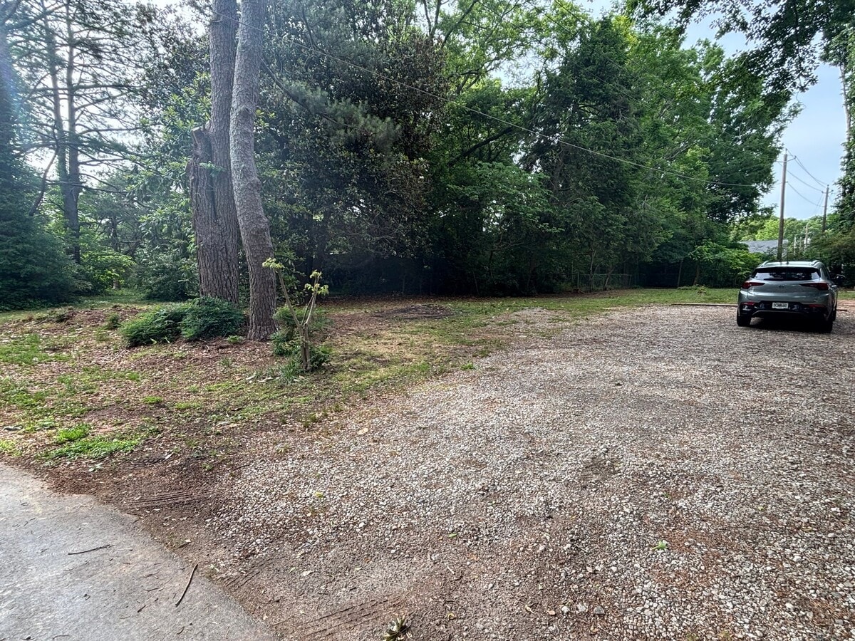 Photo - 107 W Bonnell St