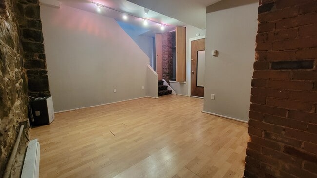 Photo - 49 Warren St Unidad C