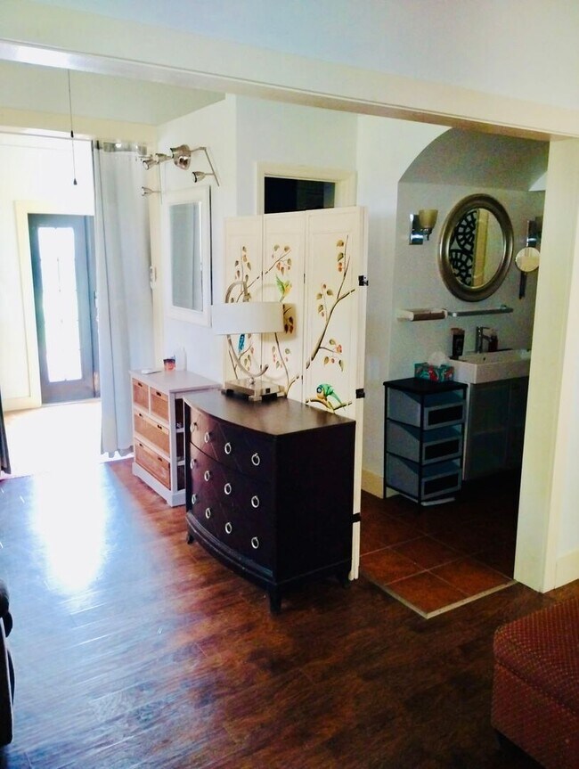 Photo - 936 Riverside Dr Unit 936 Riverside Dr #1