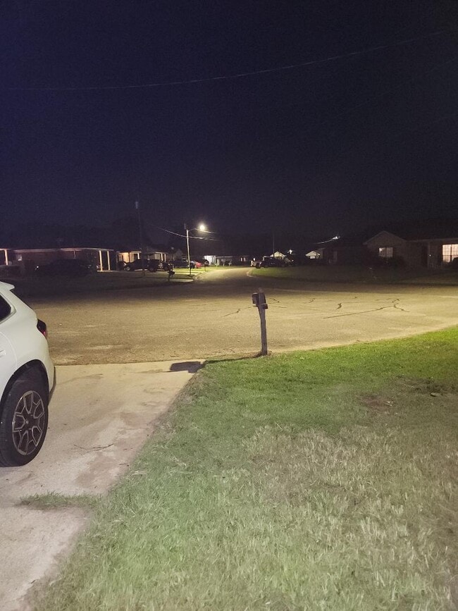 Photo - 4925 Catahoula Dr