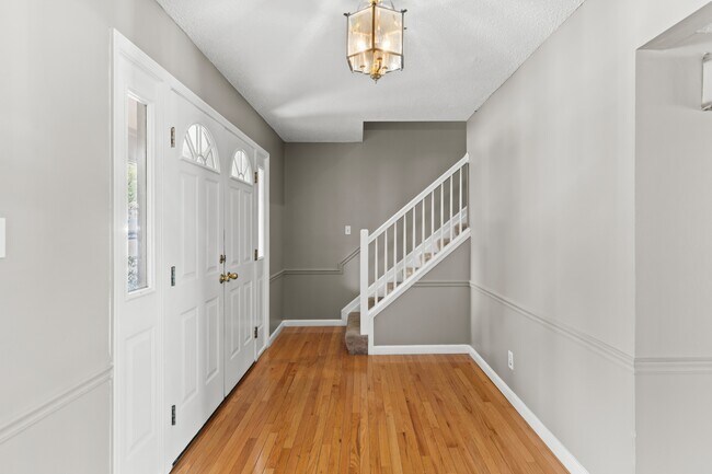 Photo - 14355 Rainy Lake Dr