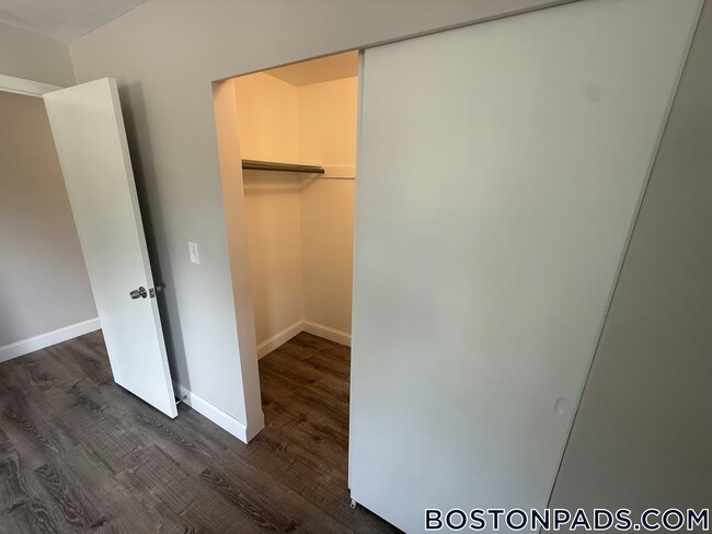 Photo - 310 Thompson Rd Unit 321