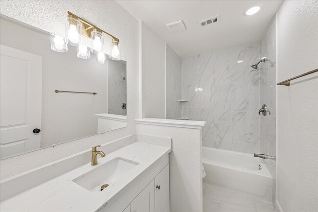 Photo - 1525 Bonanza Rd Unit 525