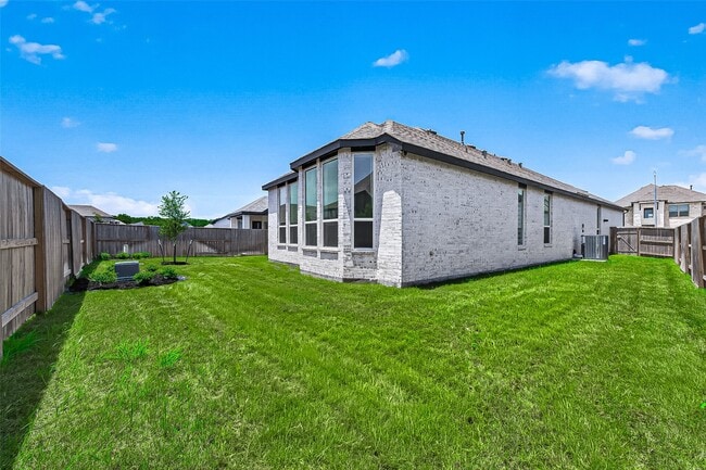 Building Photo - 5802 Reef Rdg Dr
