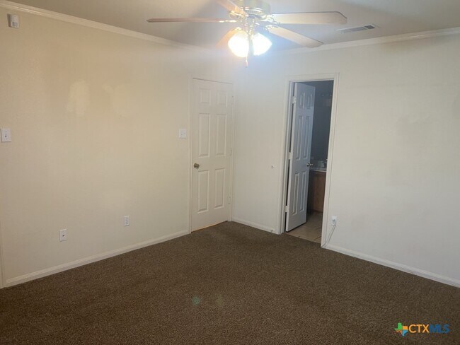 Photo - 5604 Bertha Dr