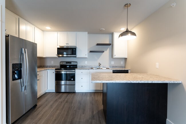 Photo - The Crossing