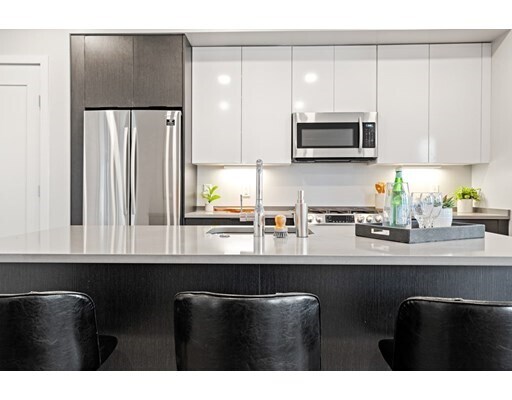 Photo - 421 Harvard St Unit #204